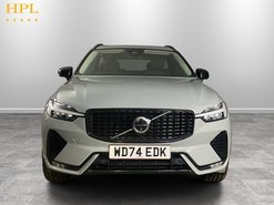 Volvo XC60 2.0 B5 MHEV Plus SUV 5dr Petrol Hybrid Auto AWD Euro 6 (s/s) (250 ps) Crui