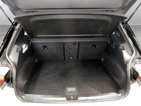 Volkswagen ID.3 Pro Performance 58kWh Family Hatchback 5dr Electric Auto (204 ps) One Owner 22