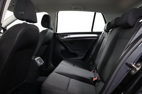 Volkswagen Golf S TSI 25