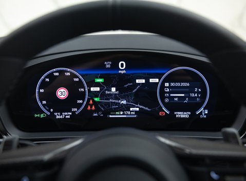 Porsche Cayenne TURBO E-HYBRID COUPE WITH GT PACKAGE 24