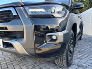 Toyota Hilux Invincible X 4WD 2.8 D-4D Double Cab Pickup - Hardtop Canopy 23