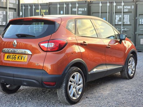 Renault Captur 1.2 TCe ENERGY Dynamique Nav SUV 5dr Petrol Auto Euro 6 (s/s) (120 ps) 15