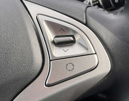 Hyundai ix20 1.6 ix20 SE Nav MPI Auto 5dr 40