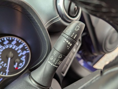 Nissan Juke 1.0 Juke N-Connecta DiG-T 5dr 69