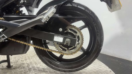 Yamaha XJ6 2010 ONLY 15K 1 FORMER OWNER LONG MOT WARRANTY 600CC A2 37