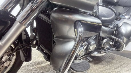 Kawasaki Vulcan 1700 VOYAGER 2010 40K NEW MOT SERVICED LARGE TOURER CRUISER BIKE 45