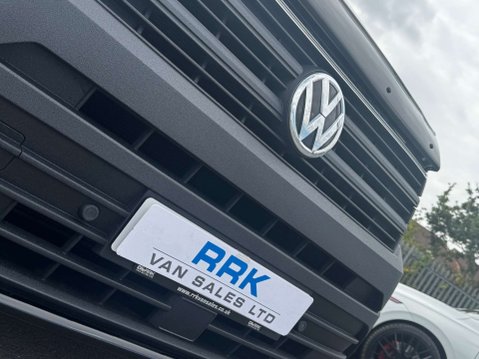 Volkswagen Crafter 2.0 TDI CR35 Trendline Panel Van 5dr Diesel Manual FWD MWB Euro 6 (s/s) (14 13