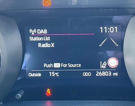 Toyota Yaris 1.5 Yaris Dynamic HEV CVT 5dr 25