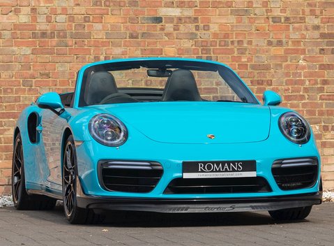 Porsche 911 (991.2) Turbo S Cabriolet 1