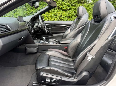 BMW M4 3.0 M4 Competition Edition Package Semi-Auto 2dr 28