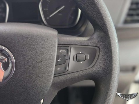 Vauxhall Vivaro 2.0 Turbo D 3100 Dynamic L2 H1 Euro 6 (s/s) 6dr 52