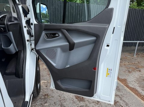 Ford Transit Custom 290 HR P/V 18