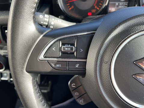 Suzuki Jimny 1.5 SZ5 ALLGRIP 3dr 20