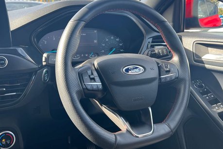 Ford Focus 1.5 EcoBlue ST-Line Hatchback 5dr Diesel Manual Euro 6 (s/s) (120 ps) 14