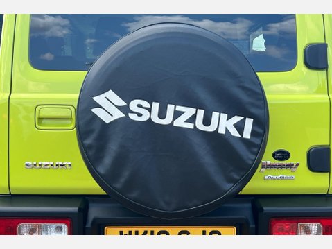 Suzuki Jimny SZ5 12