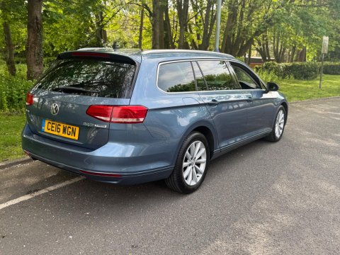 Volkswagen Passat 2.0 TDI BlueMotion Tech SE Business Euro 6 (s/s) 5dr 8