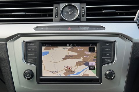 Volkswagen Passat SE BUSINESS TDI BMT DSG - £35 ROAD TAX -ULEZ READY -ADAPTIVE CRUISE CONTROL 4