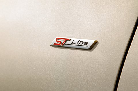 Ford Puma ST-LINE VIGNALE MHEV 12