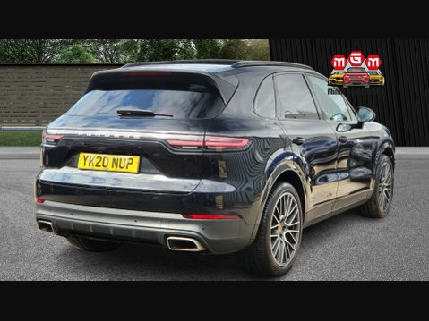 Porsche Cayenne V6 11