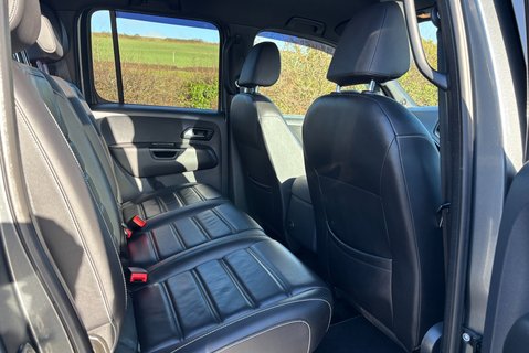 Volkswagen Amarok DC V6 258 ps Tdi Aventura Black Edition 4Motion 17