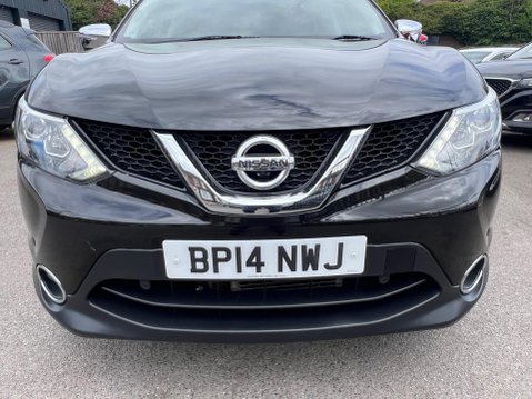 Nissan Qashqai 1.6 dCi Tekna XTRON 2WD Euro 5 (s/s) 5dr 9