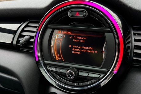 Mini Hatch COOPER 42