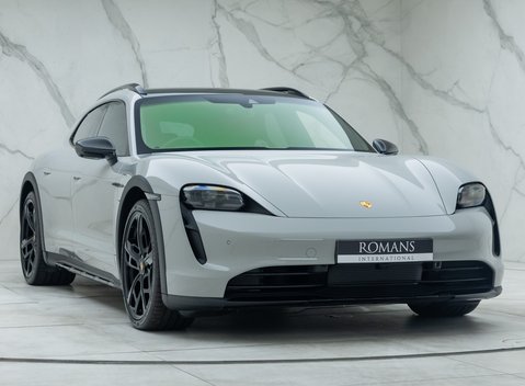 Porsche Taycan 4S CROSS TURISMO 6