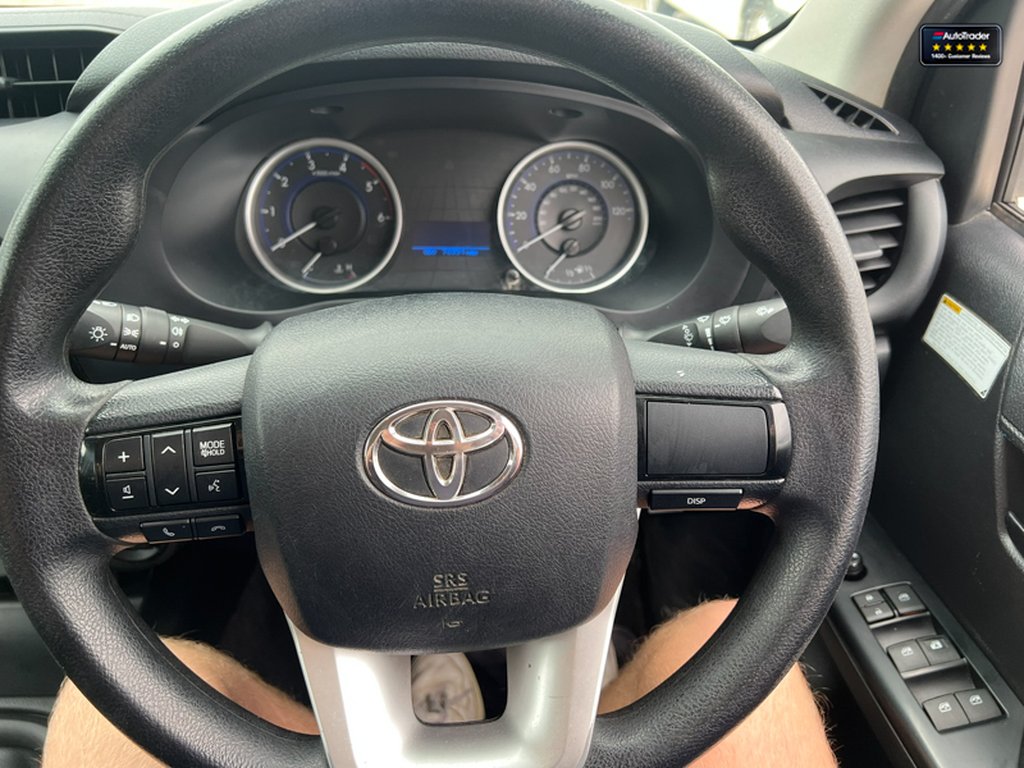 2017 Toyota HiluxCrew Cab 4X4 Active 4WD Air Con Rear Camera EURO 6 NO VAT — thumbnail 29 of 50