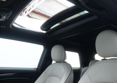 Mini Hatch Cooper S Electric Level 3 3dr 49