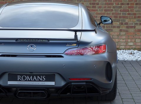 Mercedes-Benz Amg GT GT R 22