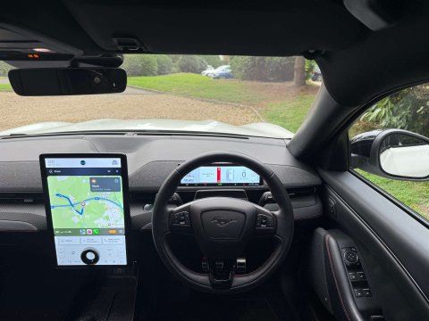 Ford Mustang E MACH X AWD Pan roof 11