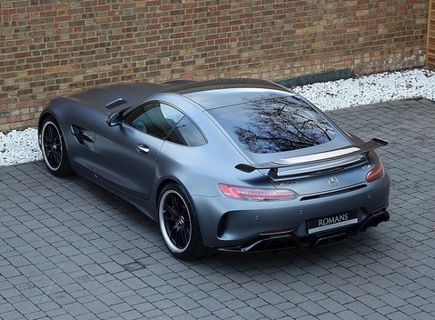 Mercedes-Benz Amg GT GT R 9