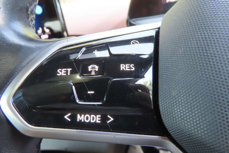 Volkswagen Id.4 Pro Performance 77kWh Family SUV 5dr Electric Auto (204 ps) 12