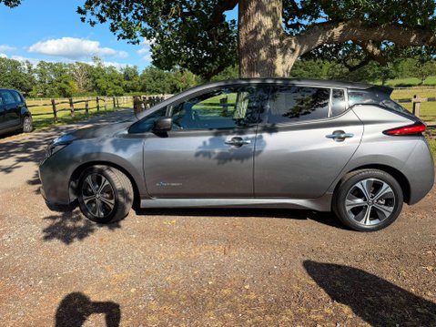 Nissan LEAF Zero .3 4