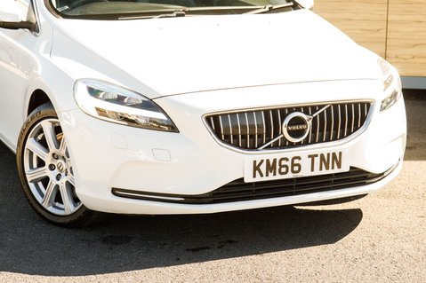 Volvo V40 D3 INSCRIPTION 10