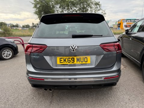 Volkswagen Tiguan R-LINE TECH TSI EVO DSG 7