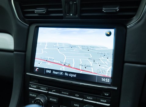 Porsche 911 50th Anniversary Edition (991) 18