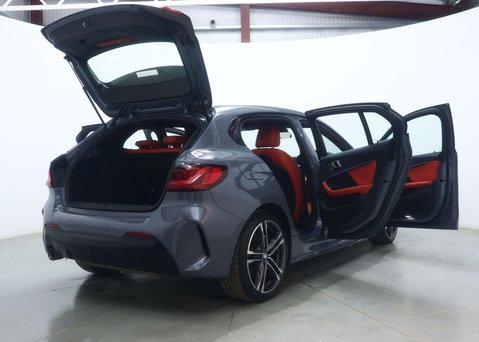 BMW 1 Series 1.5 118i M Sport (LCP) Hatchback 5dr Petrol DCT Euro 6 (s/s) (136 ps) 61