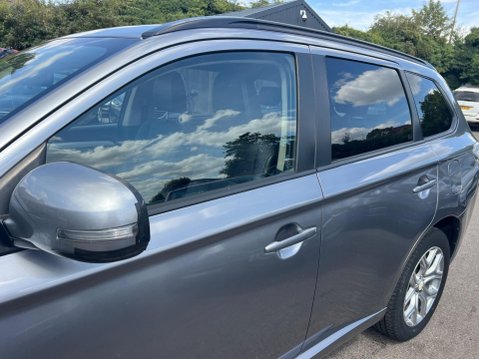 Mitsubishi Outlander 2.0h 12kWh GX3h CVT 4WD Euro 5 (s/s) 5dr 15