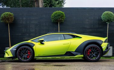 Lamborghini Huracan Sterrato 3