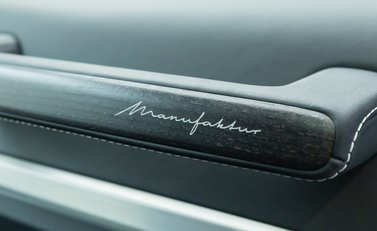 Mercedes-Benz G Class AMG G63 MANUFAKTUR Edition 26