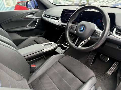 BMW iX1 30 66.5kWh M Sport SUV 5dr Electric Auto xDrive (11kW Charger) (313 ps) 3