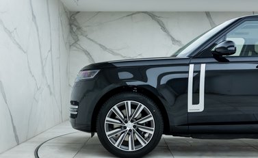 Land Rover Range Rover P460e AUTOBIOGRAPHY LWB 35