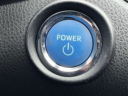 Toyota C-HR 1.8 C-HR-Dynamic HEV CVT 5dr 60