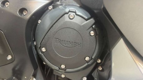 Triumph Trophy 1200 SE 2014 32K FULL LUGGAGE LONG MOT WARRANTY 1200CC 41
