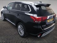 Mitsubishi Outlander PHEV DYNAMIC 2