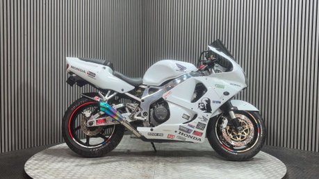 Honda CBR CBR 918 1996 CLASSIC SPORTS BIKE PROJECT TRACK BIKE? 1