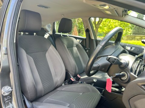 Ford Fiesta ZETEC 5