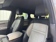 Land Rover Range Rover Evoque 2.0 Range Rover Evoque First Edition D Auto 4WD 5dr 57