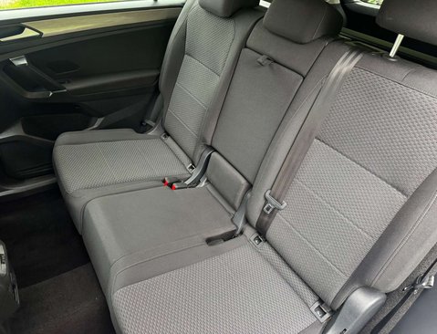 Volkswagen Tiguan Allspace 2.0 TDI Match SUV 5dr Diesel DSG Euro 6 (s/s) (150 ps) 23